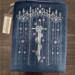 Fairyloot X The Quirky Cup Collective E-Reader Sleeve